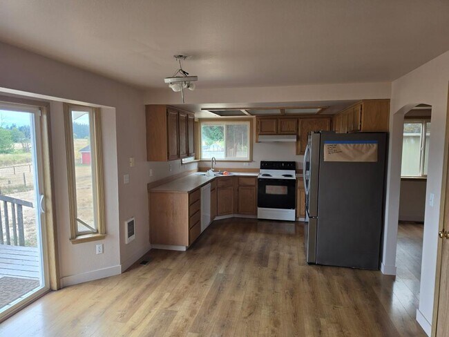 Photo - 16606 109th Ln SE