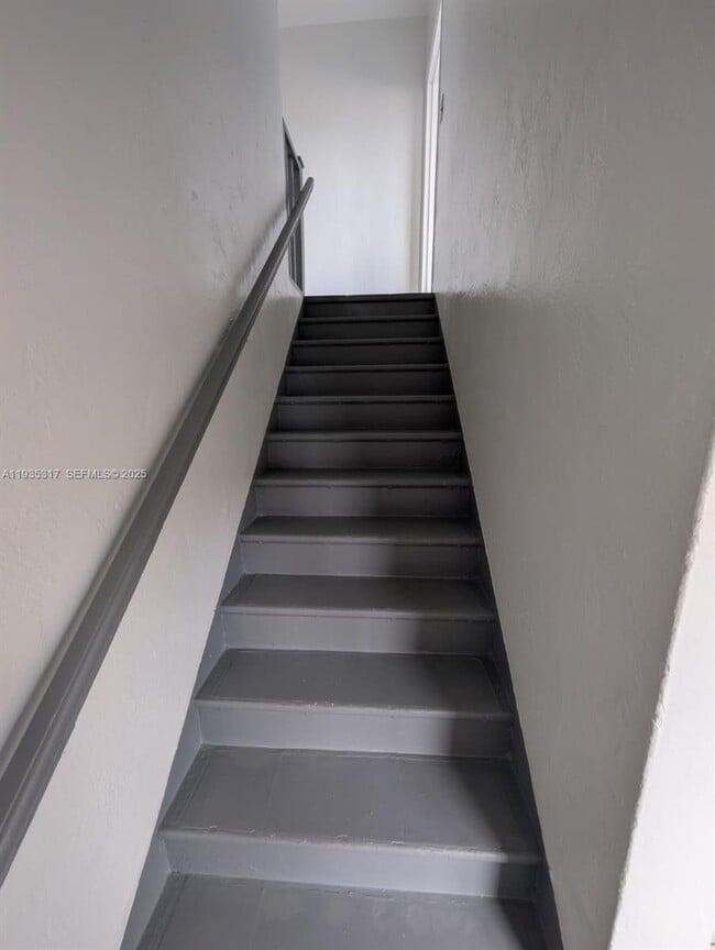 Photo - 888 SW 6th St Unit 601