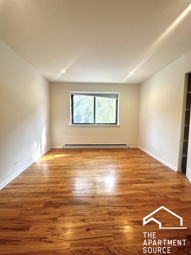 Photo - 6954 N Sheridan Rd Unit 203