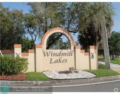 Building Photo - 365 SW 86th Ave Unit 207 Rental