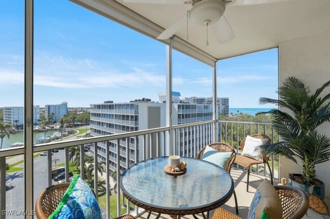 Building Photo - 5 Bluebill Ave Unit 812