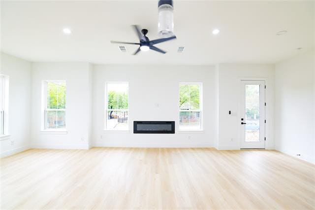 Photo - 306 E 7th St