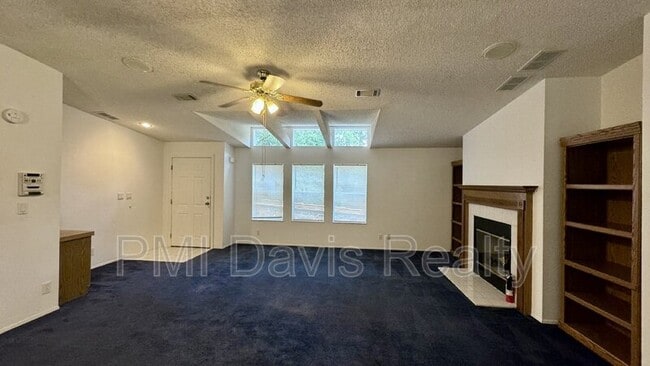 Photo - 149 Aster Ave