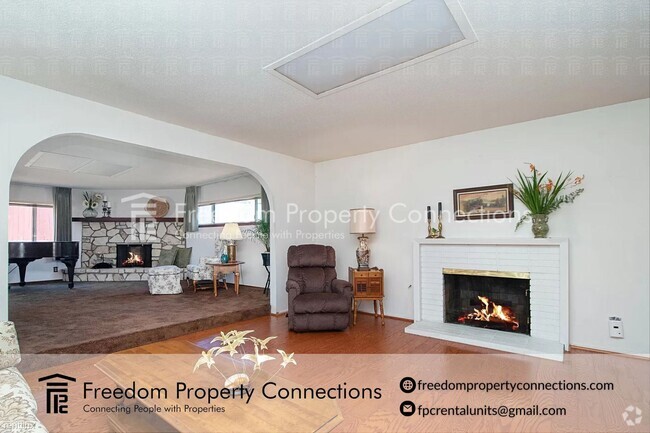 Building Photo - 3 br, 1 bath Triplex - 253 Orion Avenue rm... Rental