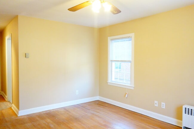 Photo - 8408 Greenwood Ave Unidad 1