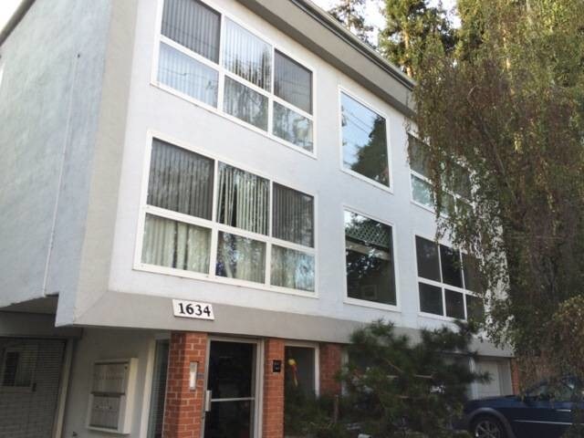 Front of Building - 1634 Oxford St Apartments Unit 302