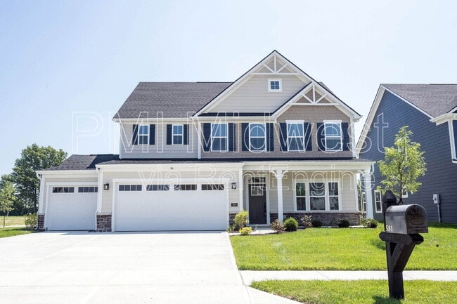 Building Photo - 581 Roosevelt St