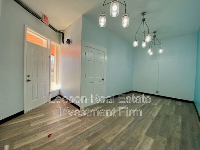 Photo - 218-228 North Market Street