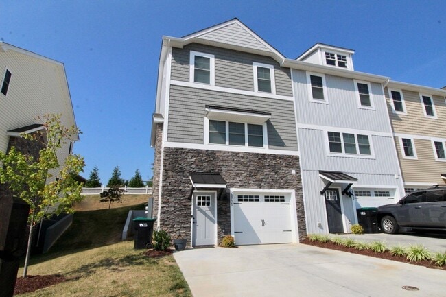 Building Photo - 2866 Belgian Dr Rental