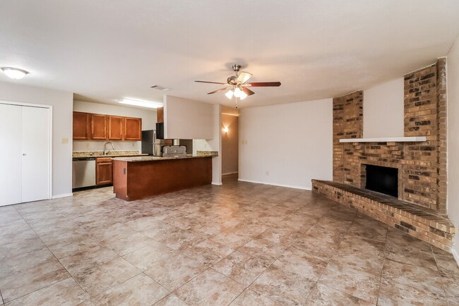 Photo - 7805 Whirlwind Dr