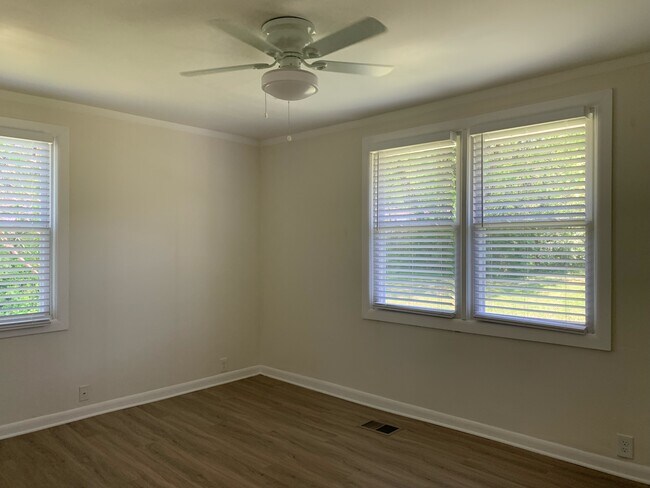 Photo - 5023 Kenner Ave Unidad 5023
