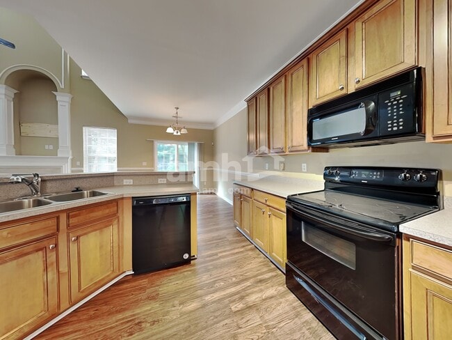 Photo - 12 War Admiral Way