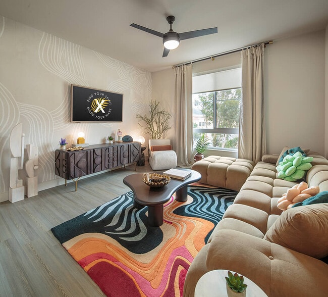 CALIXA Apartment Homes