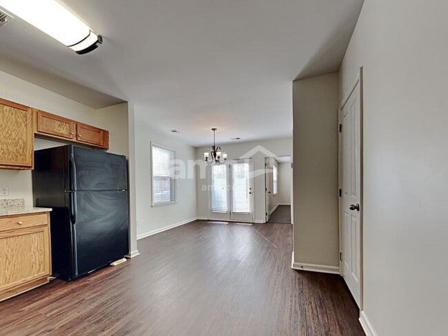 Photo - 413 Verbena Ave