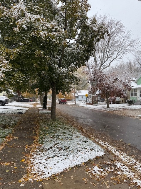 Building Photo - 1856 S Rundle Ave