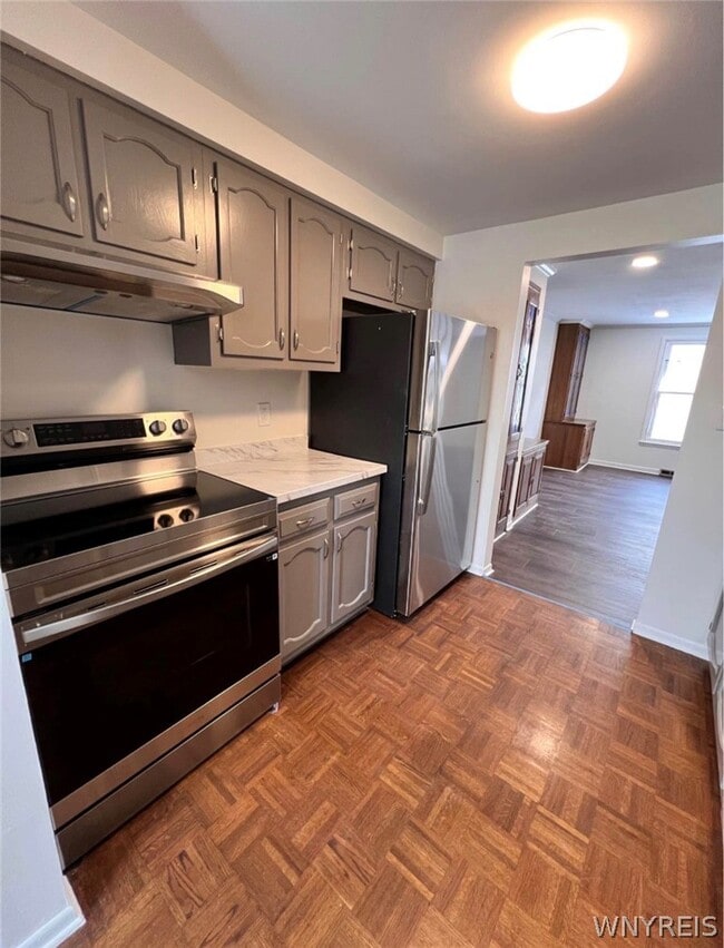 Photo - 666 W Ferry St