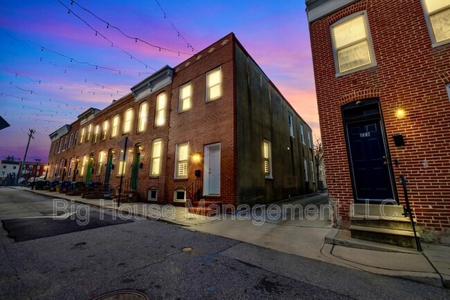 Photo - 226 N Madeira St