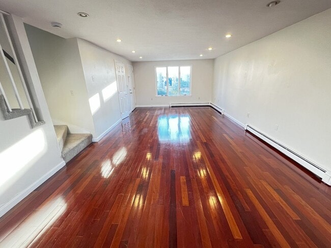 Photo - 86 Atwood St