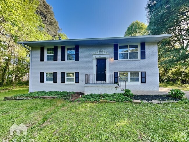 Building Photo - 247 Roxbury Dr Rental