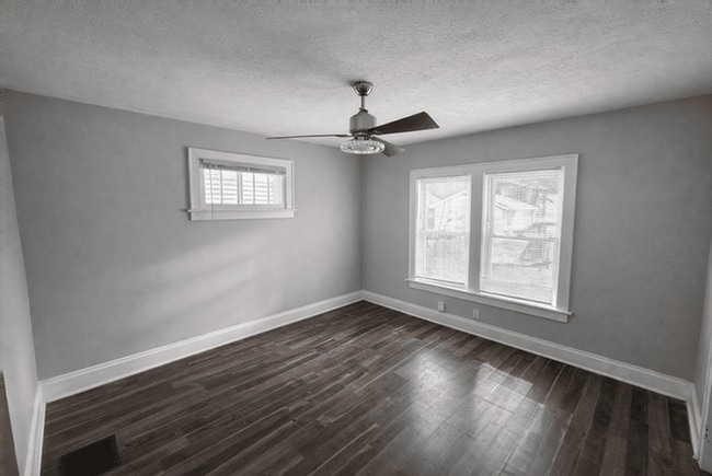 Photo - 1437 Manchester Ave