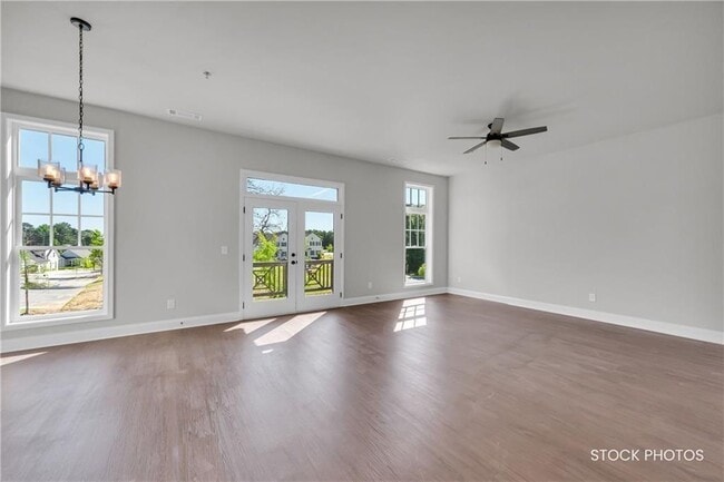 1058 Homestead Wy St