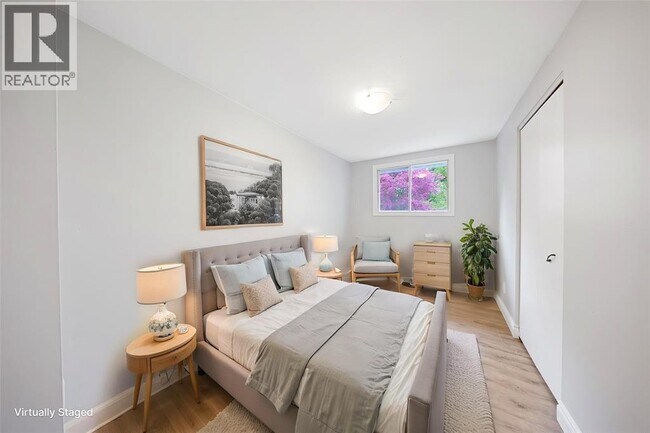 Photo - 183 Bedford Crescent