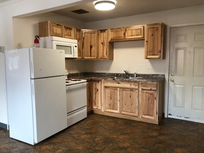 1122 8th Ave Unit 17