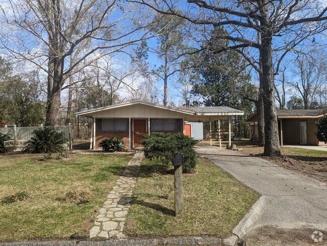 Building Photo - 1540 Eleanor St Rental