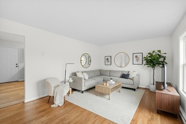 Photo - 513 Buckingham Dr