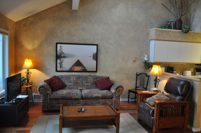 Photo - 1750 E Lakeshore Dr Unit 209