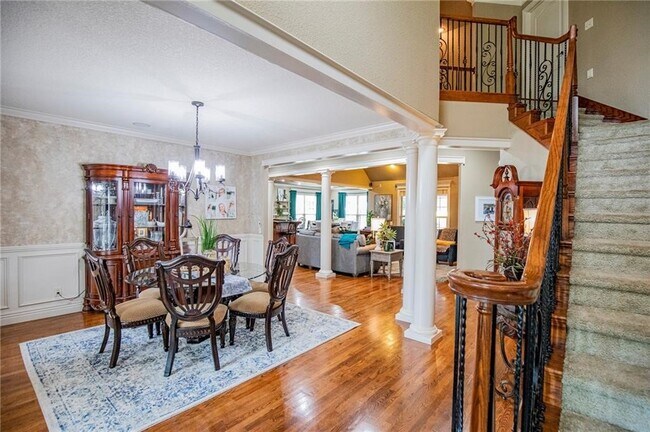 Photo - 1706 NW Autumn Ave