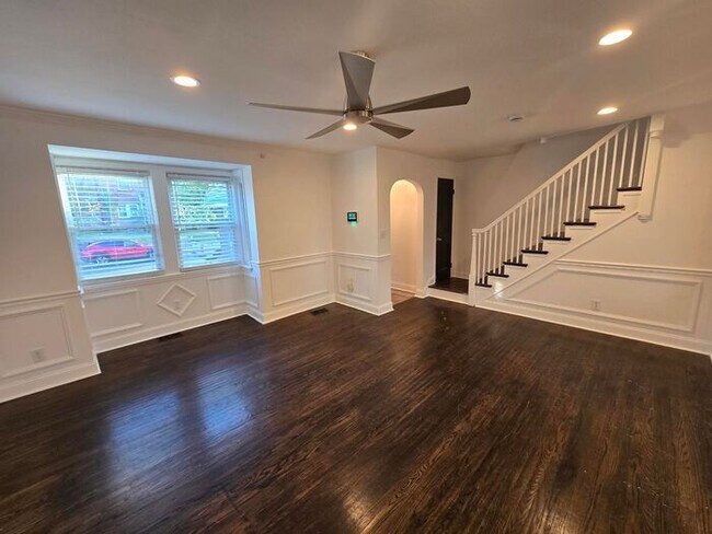 Photo - 4 Bedrooms 3 Bathrooms