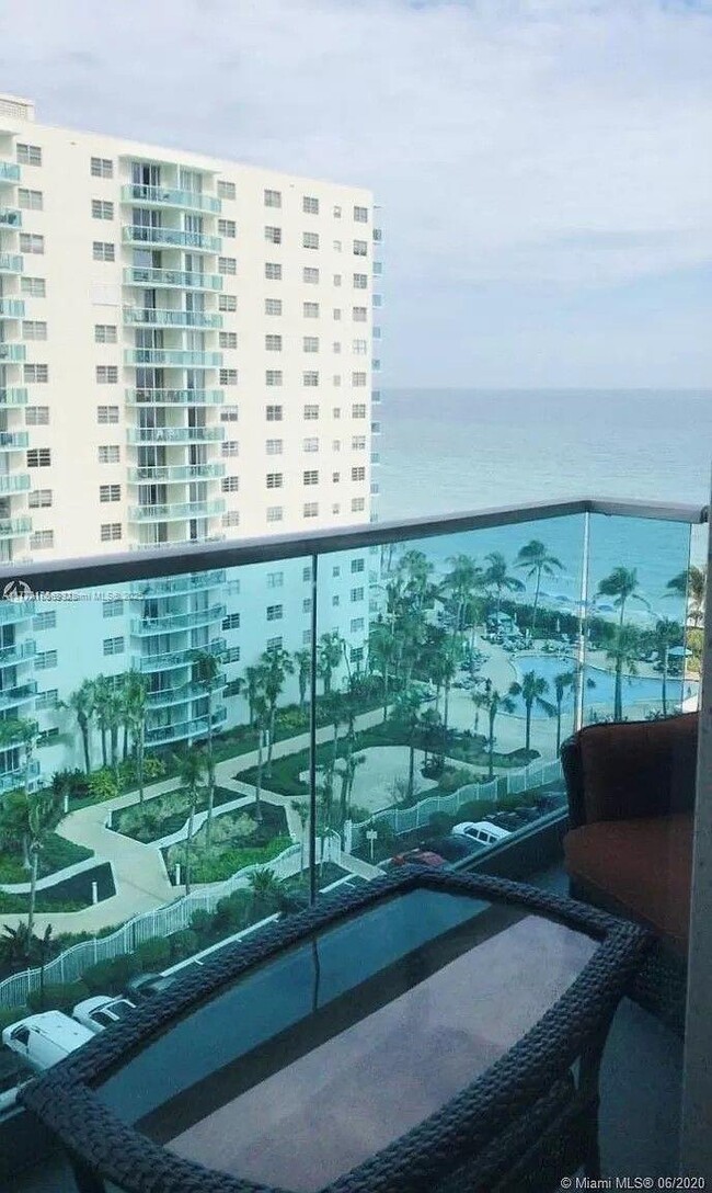 Building Photo - 4001S S Ocean Dr Unit 10K Rental