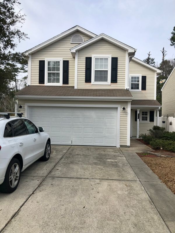 Photo - 980 Silvercrest Dr