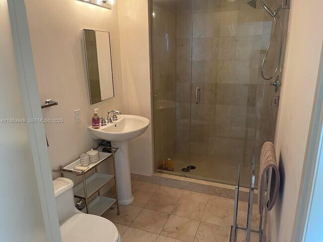 6365 Collins Ave Unit 3404