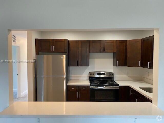Building Photo - 275 Sabur Ln Unit 2 Rental