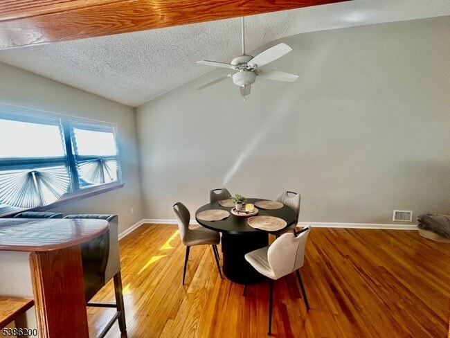 Photo - 119 Cindy Ct