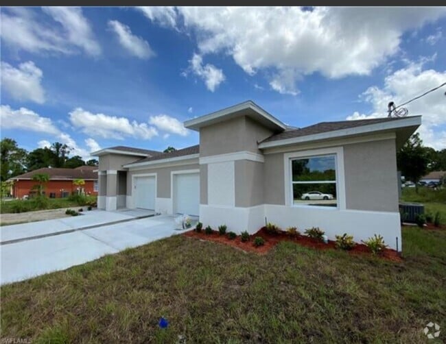 Building Photo - 119 Meadow Rd Rental