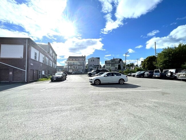 Photo - 31 Webster St Unidad 7