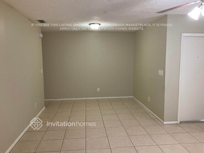 Photo - 3912 SW 20th Pl