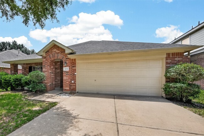 Photo - 5006 Juniper Walk Ln