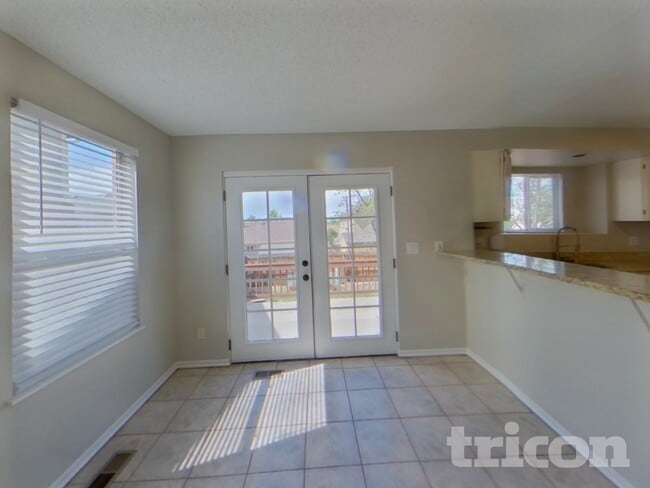 Photo - 12155 Monaco Dr