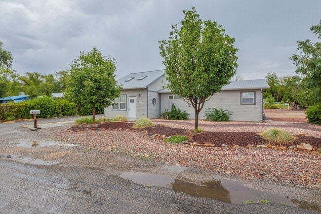 Photo - 238 Abraham Ave