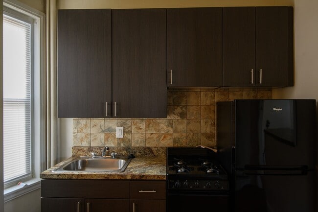 Photo - 7118 Germantown Ave Unit 2F