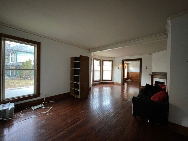 Photo - 1006 State St Unidad C