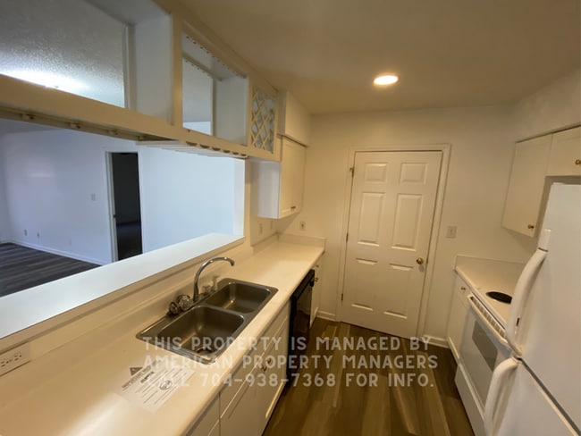 Photo - 148 Purple Finch Ln