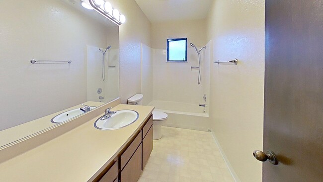 Photo - 614 - 644 Van Buren Street - Monterey