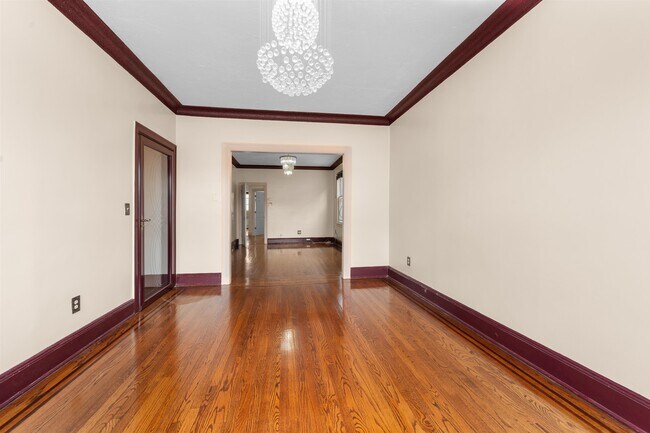Photo - 13 W 27th St Unit 2