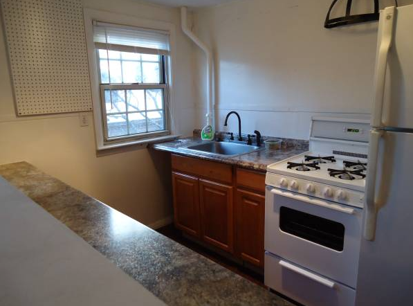 Building Photo - 16 Melrose St Unit 4 Rental
