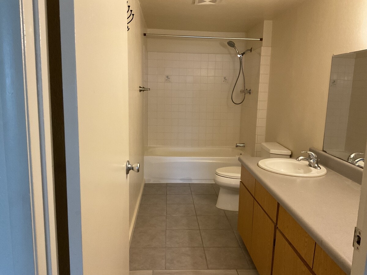 Photo - 99-580 Honohina St